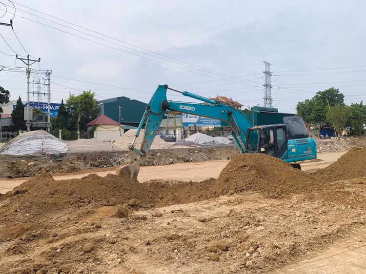 Hà Nam phấn đấu hoàn thành giải ngân hơn 50% kế hoạch vốn đầu tư công năm 2025 trong 6 tháng đầu năm. Ảnh minh họa: Nhã Chi