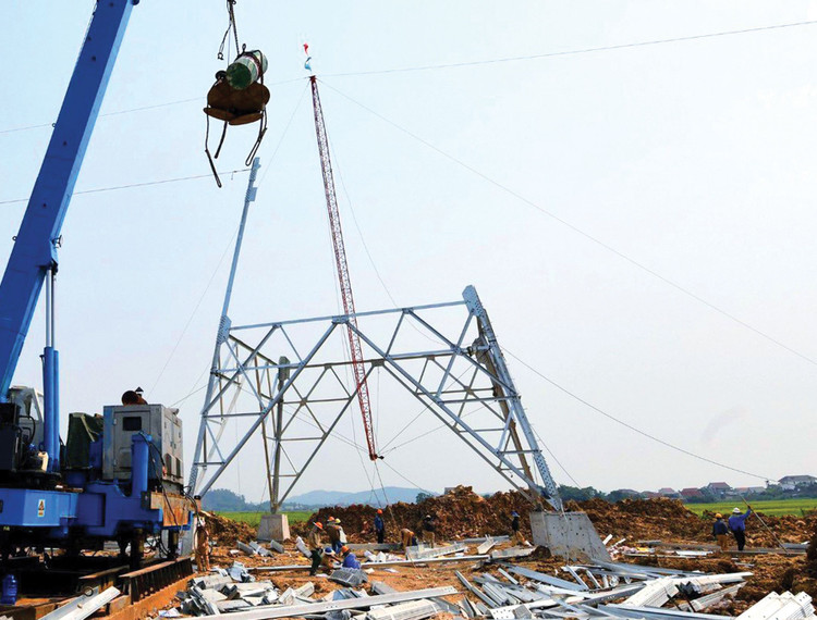 Từ đầu năm 2025 đến nay, Công ty CP Đầu tư và Xây lắp Trường Sơn trúng 7 gói thầu trong lĩnh vực điện với tổng giá trị 191,3 tỷ đồng. Ảnh minh họa: Nhã Chi