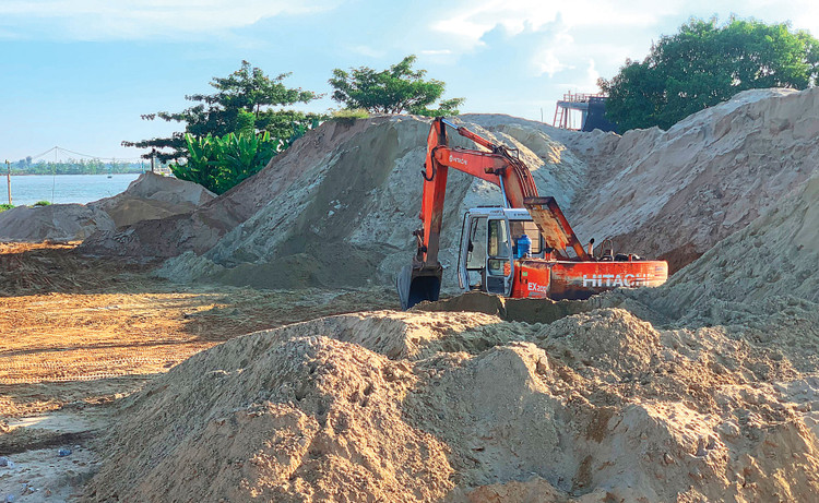 Đấu giá quyền khai thác khoáng sản là một chính sách đúng đắn, nhằm tăng tính minh bạch và cạnh tranh trong khai thác tài nguyên, đồng thời tạo nguồn thu cho ngân sách. Ảnh minh họa: Tiên Giang