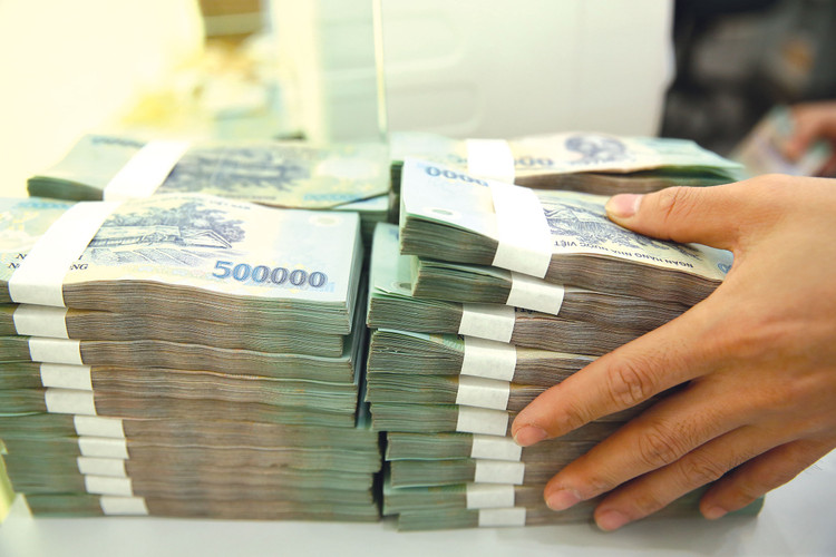 Bộ Tài chính xây dựng phương án tận dụng dư địa về nợ công, bội chi ngân sách nhà nước để huy động nguồn lực cho phát triển. Ảnh: Nhã Chi