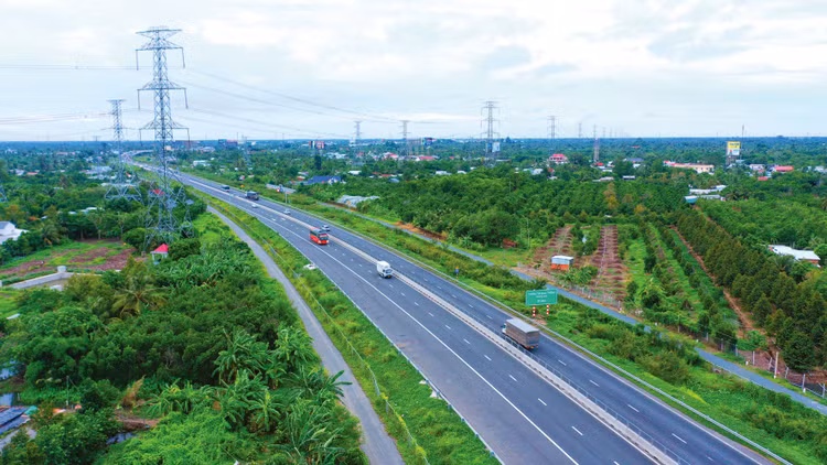 Nhu cầu vốn đầu tư cho các dự án đường bộ cao tốc đến năm 2030 là khoảng 728.000 tỷ đồng. Ảnh: Lê Tiên