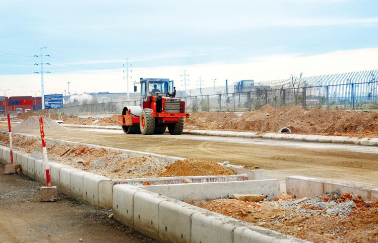 Theo số liệu của Bộ Tài chính, tỷ lệ giải ngân vốn đầu tư công của cả nước đến 30/9/2021 dự kiến đạt 47,38% kế hoạch. Ảnh: Lê Tiên