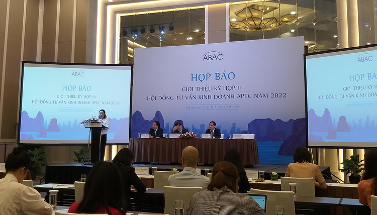 Toàn cảnh buổi họp báo