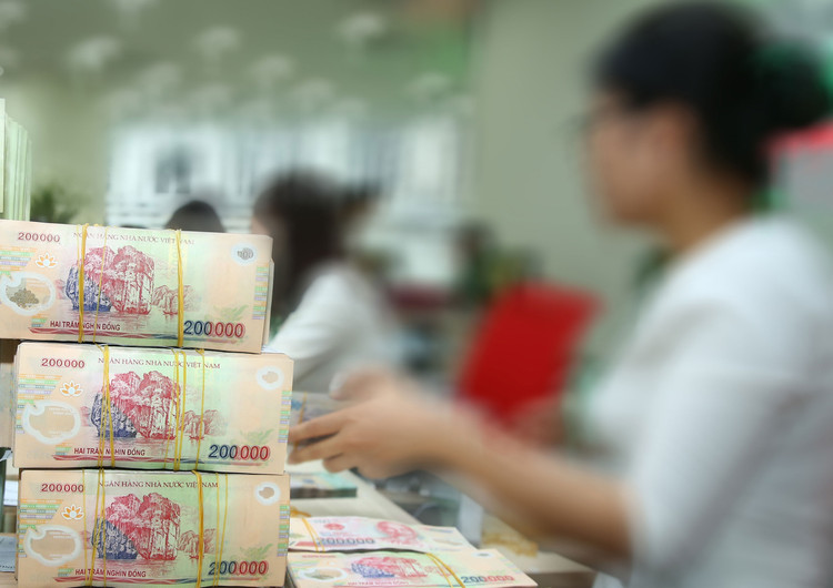 Nguồn thực hiện chính sách tiền lương năm 2023 chuyển sang năm 2024 là 536.394 tỷ đồng. Ảnh: Tiên Giang