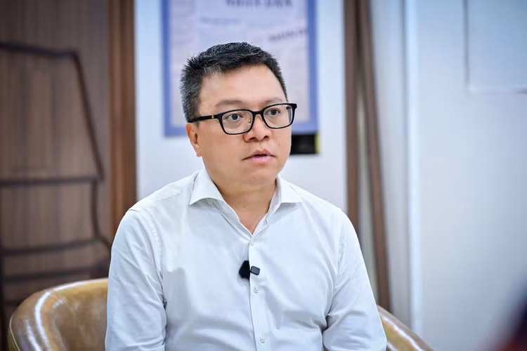 Nhà báo Lê Quốc Minh, Ủy viên Trung ương Đảng, Phó Trưởng Ban Tuyên giáo và Dân vận Trung ương, Tổng Biên tập Báo Nhân Dân, Chủ tịch Hội Nhà báo Việt Nam