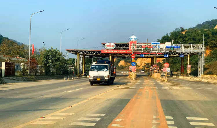 Nhà đầu tư nhiều dự án BOT ký hợp đồng trong giai đoạn 2011 - 2015 phải bù chênh lệch lãi suất hàng trăm tỷ đồng. Ảnh: Lê Tiên