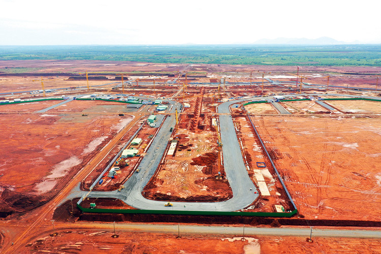 Dự án được triển khai đầu tư theo quy định của Luật PPP chủ yếu tập trung trong lĩnh vực giao thông, trong đó cơ bản là công trình đường bộ, sân bay. Ảnh: Lê Tiên