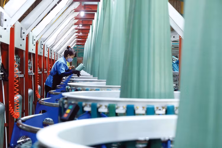 Trong 2 tháng đầu năm 2024, cả nước có hơn 41.000 doanh nghiệp thành lập mới và quay trở lại hoạt động, gần 63.000 doanh nghiệp rút lui khỏi thị trường. Ảnh: Tuấn Anh