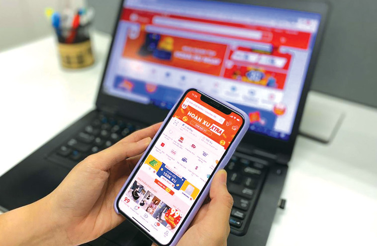 Năm 2024, quy mô thị trường thương mại điện tử bán lẻ Việt Nam ước vượt mốc 25 tỷ USD, tăng khoảng 20% so với năm 2023. Ảnh: NC st