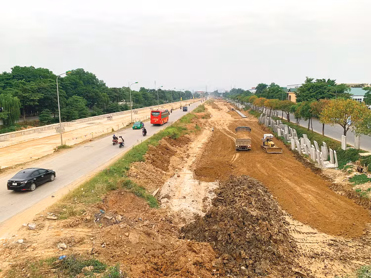 Năm 2025, Hà Nội được Thủ tướng giao hơn 87 nghìn tỷ đồng kế hoạch vốn đầu tư công, bằng 10,5% tổng số vốn của cả nước. Ảnh: Lê Tiên