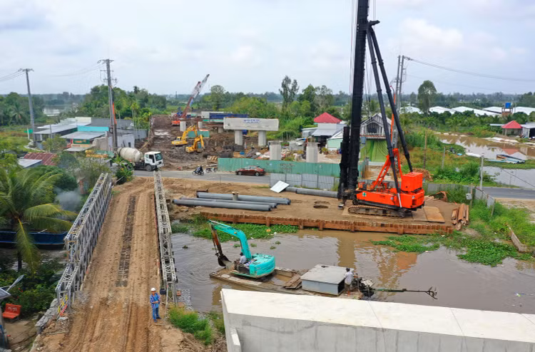 Giai đoạn 2026 - 2030, vốn đầu tư công nguồn ngân sách nhà nước sẽ được phân bổ đủ để thanh toán nợ đọng xây dựng cơ bản theo quy định của Luật Đầu tư công (nếu còn). Ảnh: Lê Tiên