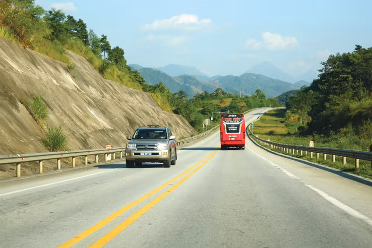 Trong 140 dự án BOT thuộc lĩnh vực kết cấu hạ tầng giao thông thực hiện trước thời điểm Luật PPP được ban hành và có hiệu lực, còn 11 dự án vẫn chưa có giải pháp tháo gỡ. Ảnh: Tiên Giang