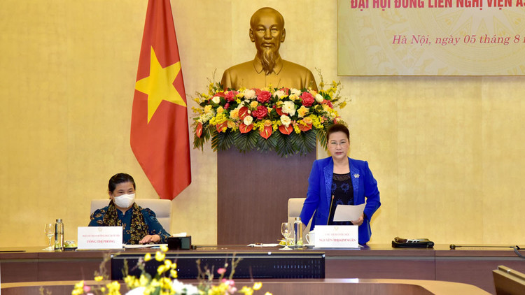 Chủ tịch Quốc hội Nguyễn Thị Kim Ngân chủ trì Phiên họp lần
thứ 2 Ban Chỉ đạo quốc gia, Ban Tổ chức AIPA 41. Ảnh: Vũ Lâm Hiển