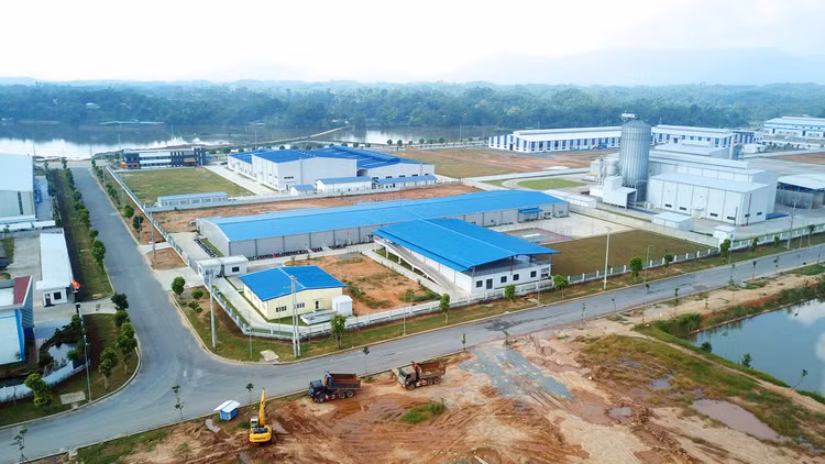 Nghị định số 32/2024/NĐ-CP nêu rõ, đầu tư xây dựng hạ tầng cụm công nghiệp là ngành, nghề đặc biệt ưu đãi đầu tư. Ảnh: Lê Tiên