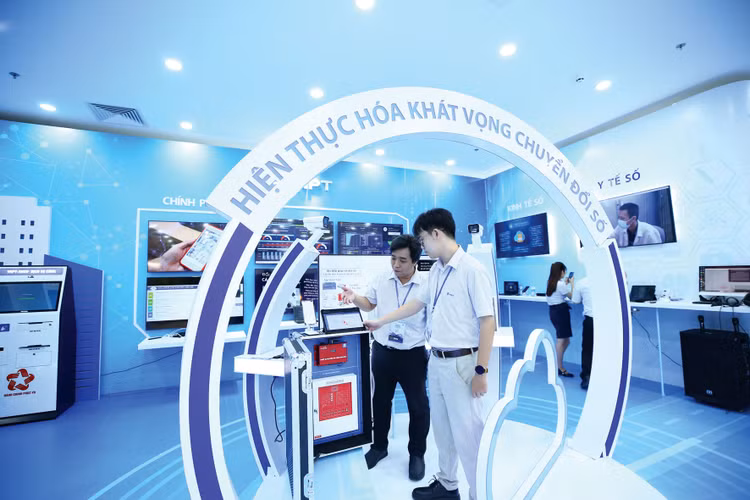 Các chính sách ưu đãi trong mua sắm công, đấu thầu góp phần thúc đẩy doanh nghiệp đổi mới sáng tạo, nghiên cứu và phát triển, nâng cấp chất lượng sản phẩm. Ảnh: Lê Tiên