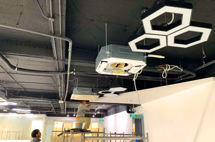 Những cuộc thầu phải hủy do quá trình đánh giá hồ sơ dự thầu không tuân thủ quy định gây lãng phí tiền bạc và thời gian, giảm hiệu quả sử dụng vốn đầu tư công. Ảnh minh họa: Tiên Giang