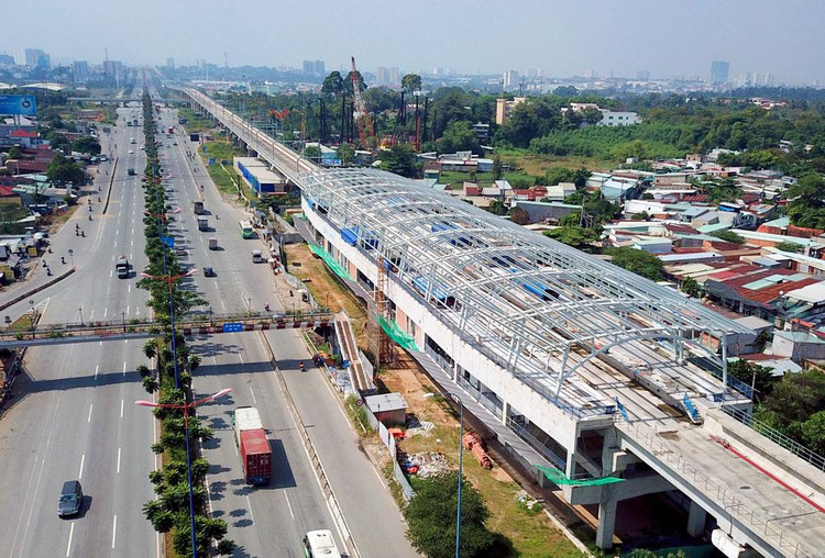 4 thủ tục hành chính mới được ban hành, trong đó có thủ tục điều chỉnh chủ trương đầu tư chương trình, dự án sử dụng vốn ODA, vốn vay ưu đãi. Ảnh: Nhã Chi