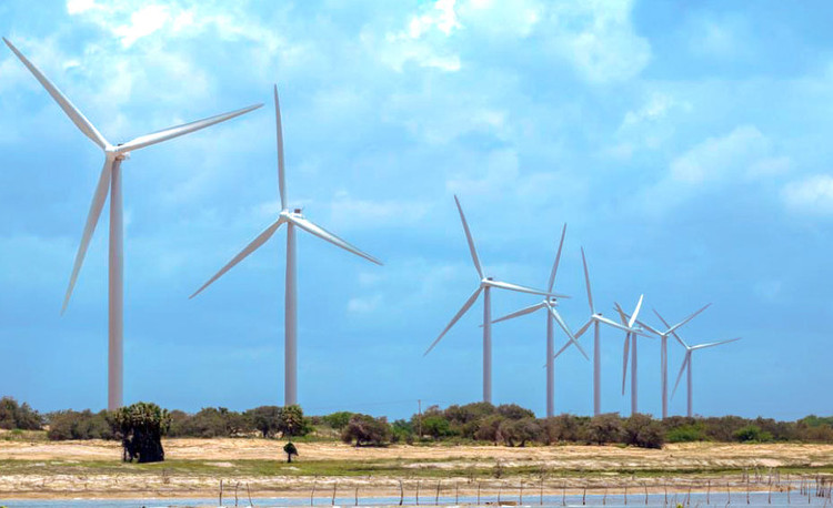 Dự án Nhà máy Điện gió Đông Hải 1 (huyện Đông Hải, tỉnh Bạc Liêu) có tổng công suất 100 MW, tổng mức đầu tư hơn 5.500 tỷ đồng. Ảnh: Tiến Đạt