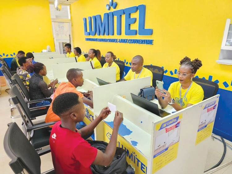 Viettel dẫn đầu về thị phần viễn thông tại 7 quốc gia là Campuchia, Lào, Đông Timor, Burundi, Myanmar, Haiti và Mozambique