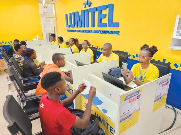 Viettel dẫn đầu về thị phần viễn thông tại 7 quốc gia là Campuchia, Lào, Đông Timor, Burundi, Myanmar, Haiti và Mozambique