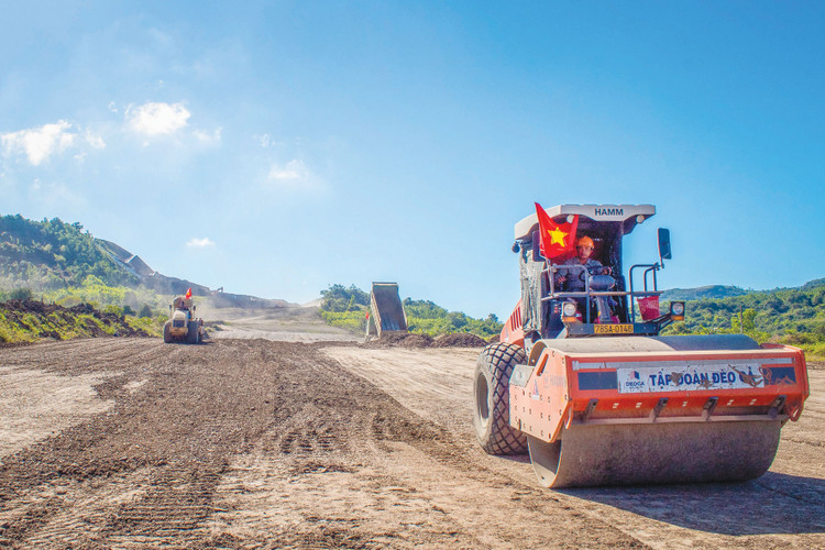 Công ty CP Đầu tư hạ tầng giao thông Đèo Cả dự kiến lãi ròng 454 tỷ đồng năm 2024, tăng 25% so với năm 2023. Ảnh: Nhã Chi