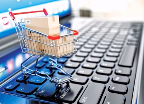  Việc khai thuế, nộp thuế của các cá nhân ở Việt Nam kinh doanh hoạt động thương mại điện tử, kinh doanh nền tảng số của nhà cung cấp nước ngoài sẽ được hướng dẫn thực hiện cụ thể. Ảnh: Internet 