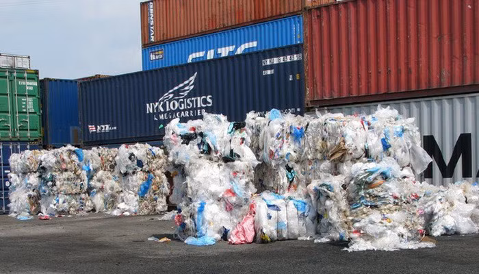 So với tháng trước, số container phế liệu tại các cảng biển đã giảm 2.748 container. Ảnh minh họa: Internet 