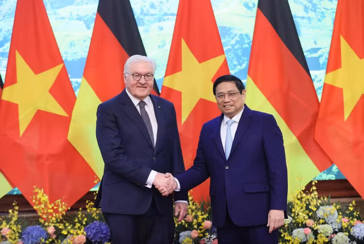 Thủ tướng Chính phủ Phạm Minh Chính và Tổng thống Đức Frank - Walter Steinmeier nhất trí tăng cường khuyến khích doanh nghiệp Đức đầu tư vào Việt Nam.Ảnh: Quý Bắc