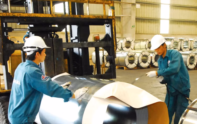 Quý I/2020, doanh thu của Lilama tiếp tục giảm một nửa so với
cùng kỳ năm 2019, đạt 1.180 tỷ đồng, lãi ròng đạt 4,2 tỷ đồng, giảm 36%. Ảnh:
Lê Tiên