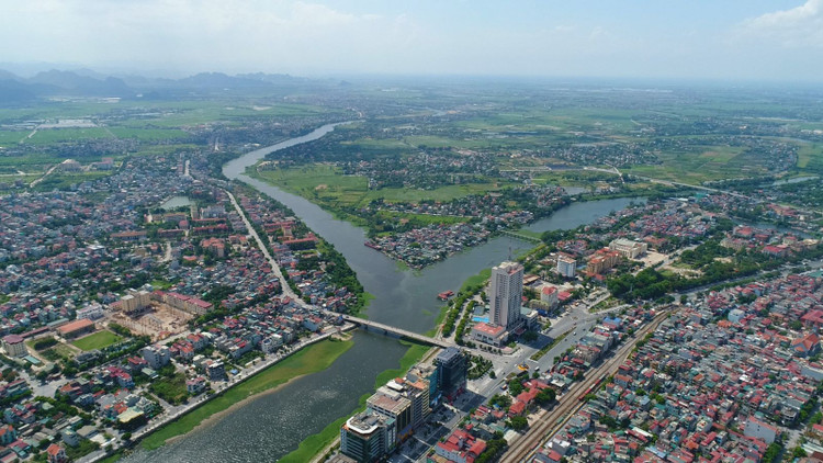 Theo Dự thảo Quy hoạch tỉnh thời kỳ 2021 - 2030, tầm nhìn đến năm 2050, Hà Nam dự kiến tốc độ tăng trưởng GRDP giai đoạn 2021 - 2025 đạt tối thiểu 10,0%/năm