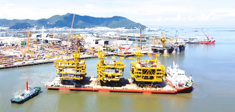 Luật Đấu thầu 2023 đã tạo ra một khung pháp lý hiện đại, minh bạch và phù hợp với thông lệ toàn cầu, nâng cao hiệu quả đấu thầu mua sắm công, góp phần tạo dựng môi trường kinh doanh thuận lợi và hoạt động hiệu quả cho các doanh nghiệp