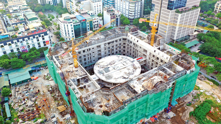 Các chuyên gia, nhà thầu, chủ đầu tư đều kỳ vọng các quy định mới tại Luật Đấu thầu (sửa đổi) sẽ tạo nên một “sân chơi” ở tầm cao mới, cạnh tranh, minh bạch và hiệu quả hơn. Ảnh: Tiên Giang
