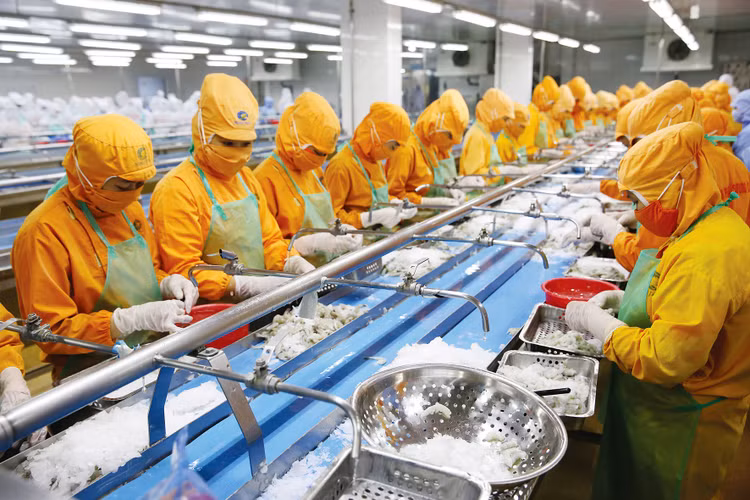 Những khó khăn, vướng mắc của doanh nghiệp thời gian qua đã được báo chí phản ánh và truyền tải đến các cơ quan chức năng. Ảnh: Lê Tiên