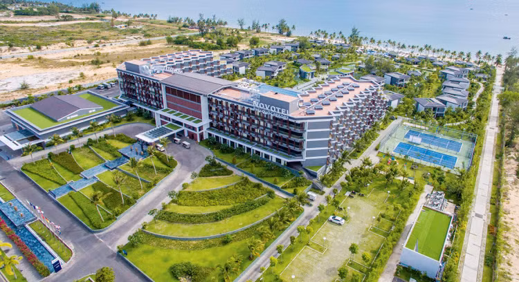 Dù chịu ảnh hưởng của Covid-19, nhưng một số dự án đại đô thị du lịch nghỉ dưỡng có chất lượng tốt, khả năng kinh doanh sinh lợi cao vẫn thu hút được nhiều nhà đầu tư