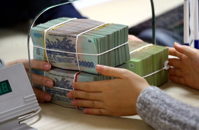 Việc cưỡng chế thuế có thể thực hiện bằng cách trích tiền từ một tài khoản hoặc nhiều tài khoản tại các tổ chức tín dụng. Ảnh: Internet 