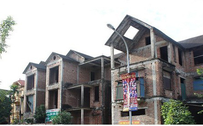 Thống đốc yêu cầu NHNN các tỉnh, thành phố theo dõi, nắm bắt tình hình thị trường bất động sản và việc cấp tín dụng của các tổ chức tín dụng đối với lĩnh vực này trên địa bàn. Ảnh minh họa: Internet 