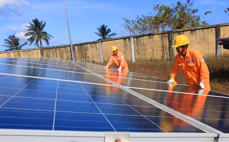 Doanh nghiệp tham gia chuỗi giá trị toàn cầu có thể phải đáp ứng các tiêu chí về phát triển bền vững như: năng lượng xanh, giảm phát thải carbon... Ảnh minh họa: Ngọc Hà