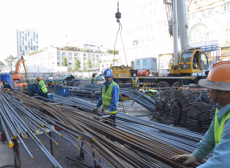 Dự báo nhu cầu thép trong nước có thể tiếp tục suy yếu. Ảnh: Nhã Chi