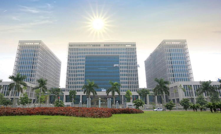 Công ty CP Đầu tư và Thương mại quốc tế Huy Hoàng đang thực hiện Gói thầu Thi công lắp đặt nội thất khu vực đối ngoại cho công trình trụ sở Bộ Ngoại giao - giai đoạn 3. Ảnh: CM st