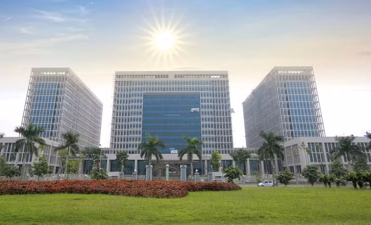 Công ty CP Đầu tư và Thương mại quốc tế Huy Hoàng đang thực hiện Gói thầu Thi công lắp đặt nội thất khu vực đối ngoại cho công trình trụ sở Bộ Ngoại giao - giai đoạn 3. Ảnh: CM st