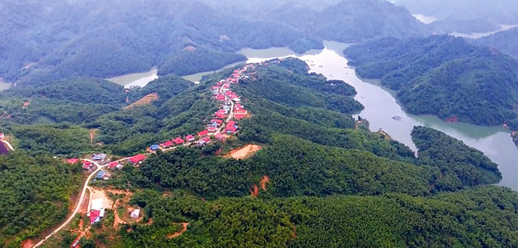 Tổng mức đầu tư của Đề án Ổn định dân cư, phát triển kinh tế - xã hội vùng tái định cư Thủy điện Sơn La thực hiện trên địa bàn tỉnh Sơn La là 5.141 tỷ đồng. Ảnh: Mùi Sơn