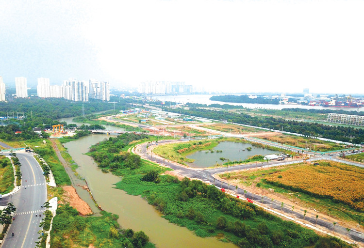 Đối với phần diện tích được sử dụng để thanh toán cho nhà đầu tư thực hiện dự án BT theo nguyên tắc bù trừ giữa tổng vốn đầu tư dự án BT và giá trị quỹ đất thanh toán, thời điểm xác định giá đất là thời điểm ký tắt hợp đồng BT. Ảnh: Lê Tiên