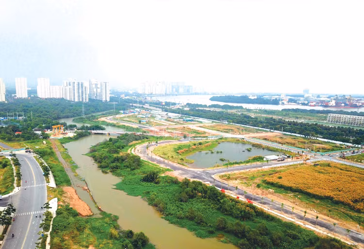 Đối với phần diện tích được sử dụng để thanh toán cho nhà đầu tư thực hiện dự án BT theo nguyên tắc bù trừ giữa tổng vốn đầu tư dự án BT và giá trị quỹ đất thanh toán, thời điểm xác định giá đất là thời điểm ký tắt hợp đồng BT. Ảnh: Lê Tiên