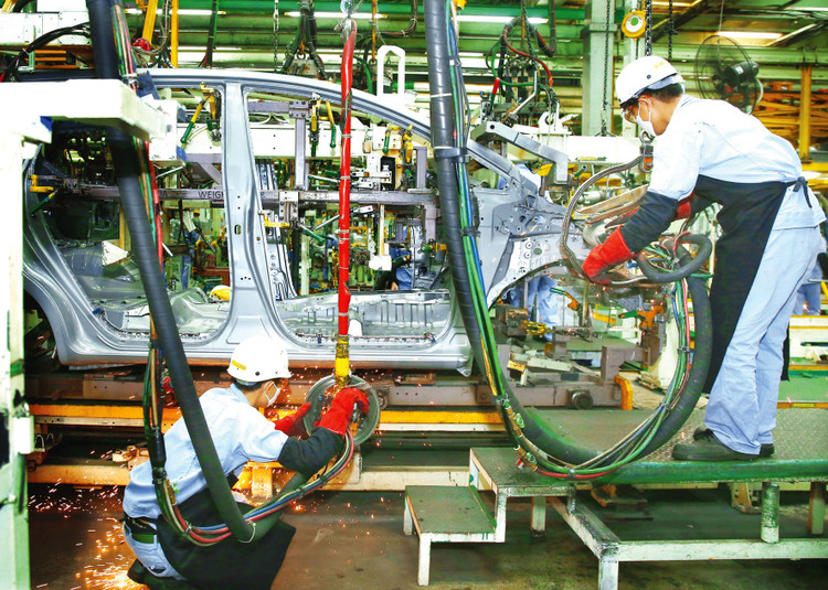 Nhiều tổ chức quốc tế dự báo kinh tế Việt Nam 2024 có thể đạt mức tăng trưởng cao hơn năm 2023. Ảnh: Lê Tiên