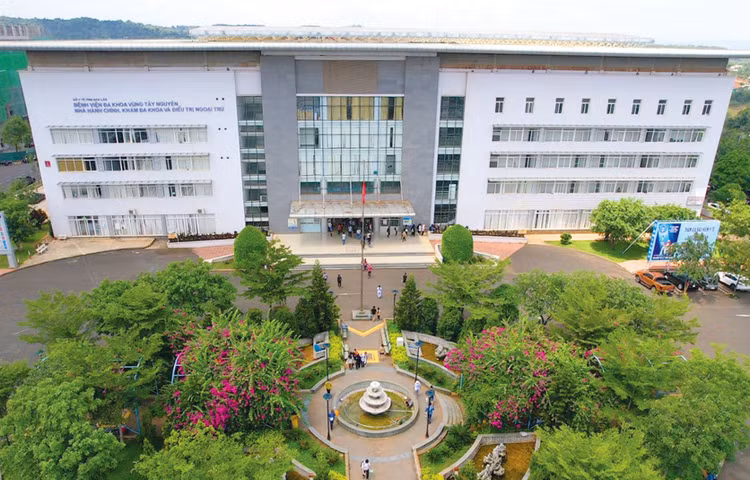 Công ty TNHH Dược phẩm Gia Nguyên bị Bệnh viện Đa khoa vùng Tây Nguyên cấm thầu 3 năm. Ảnh: Hồng Hải