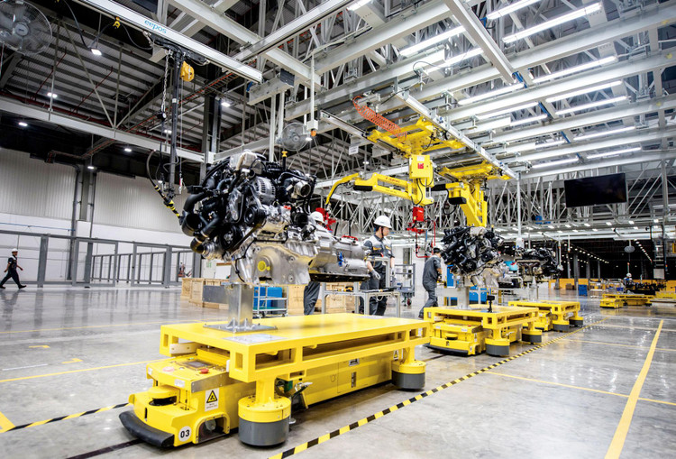 Khu vực kinh tế tư nhân đã có nhiều đóng góp vào việc hình thành tài sản cố định và đầu tư dài hạn của của nền kinh tế. Ảnh: Lê Tiên