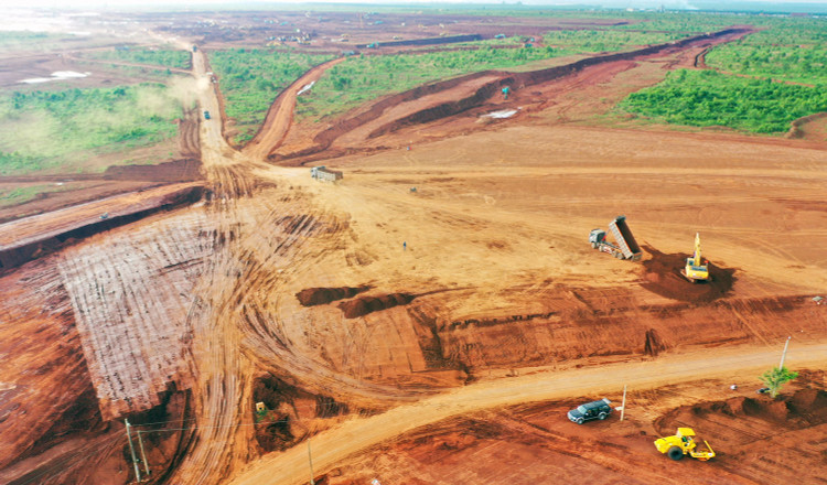 Hàng loạt dự án hạ tầng giao thông trọng điểm quốc gia đang được triển khai đầu tư trên địa bàn tỉnh Đồng Nai. Ảnh: Lê Tiên