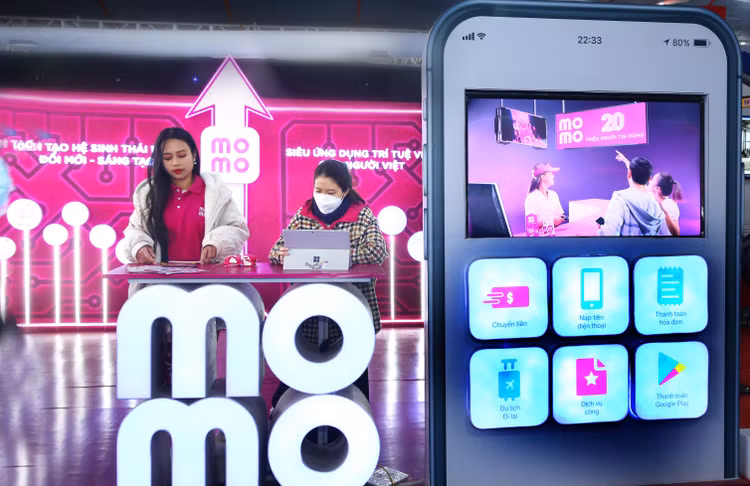 Theo số liệu của Google, Temasek, năm 2021, kinh tế số của Việt Nam đạt 21 tỷ USD, tăng 31% so với năm 2020 và chiếm 7,6% GDP cả nước. Ảnh: Lê Tiên