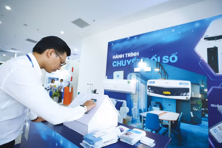 Nghị định số 180/2025/NĐ-CP có những quy định theo hướng ưu tiên khuyến khích hợp tác công tư trong các lĩnh vực chuyển đổi số, đào tạo nguồn nhân lực, hạ tầng số. Ảnh: Lê Tiên