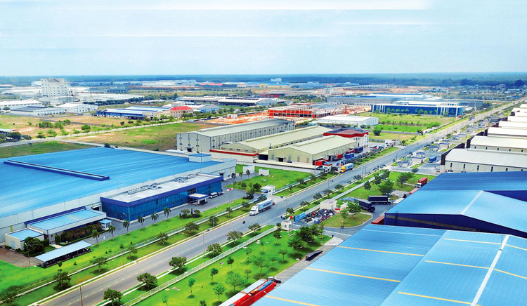 Trong 4 tháng đầu năm 2022, vốn đầu tư trực tiếp nước ngoài thực hiện ước đạt 5,92 tỷ USD, là giá trị cao nhất của 4 tháng các năm 2018 - 2022, tạo động lực quan trọng cho tăng trưởng kinh tế. Ảnh: Lê Tiên